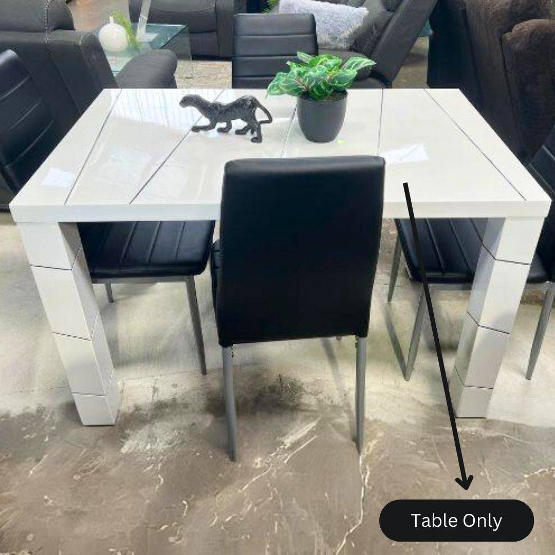 Myra Dining Table